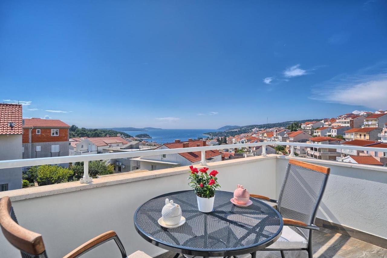 Apartments Irena Χβαρ Εξωτερικό φωτογραφία