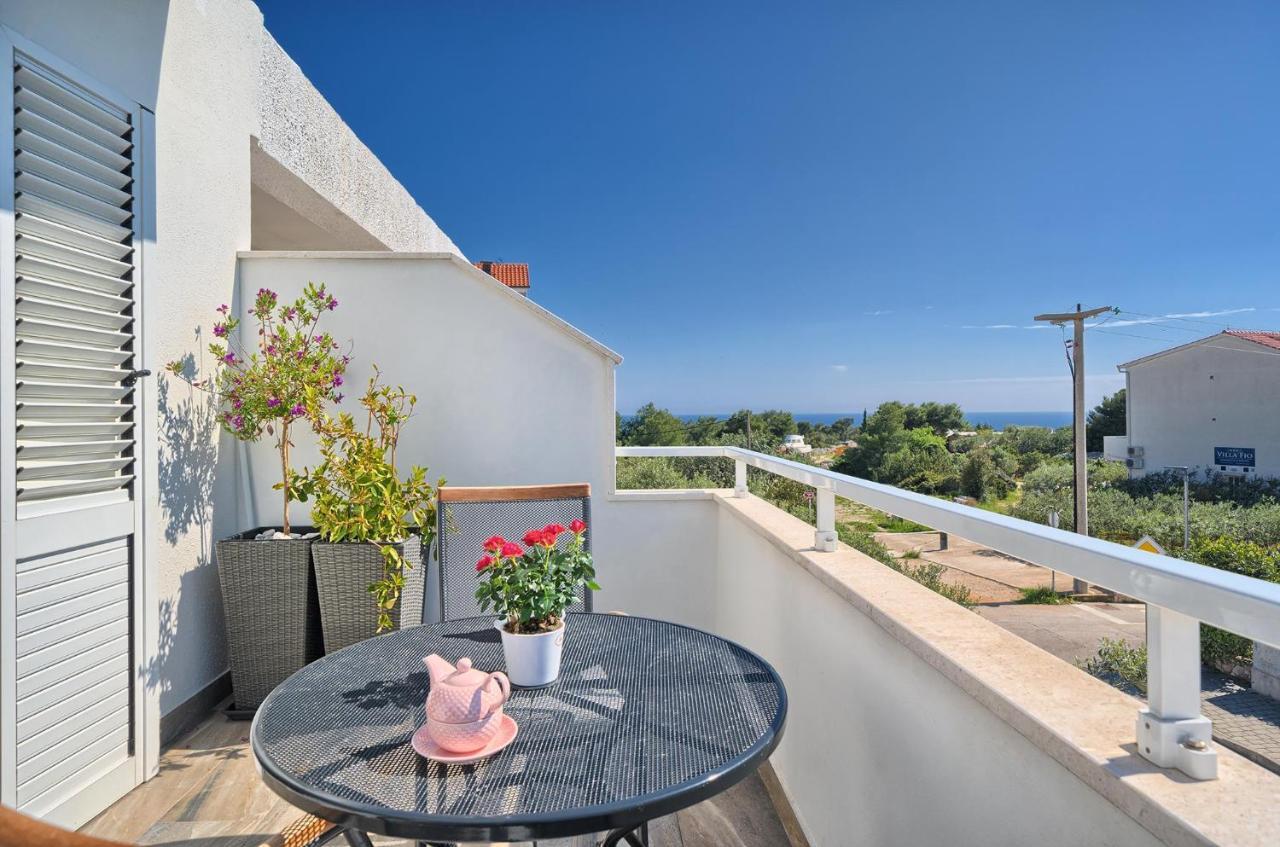 Apartments Irena Χβαρ Εξωτερικό φωτογραφία