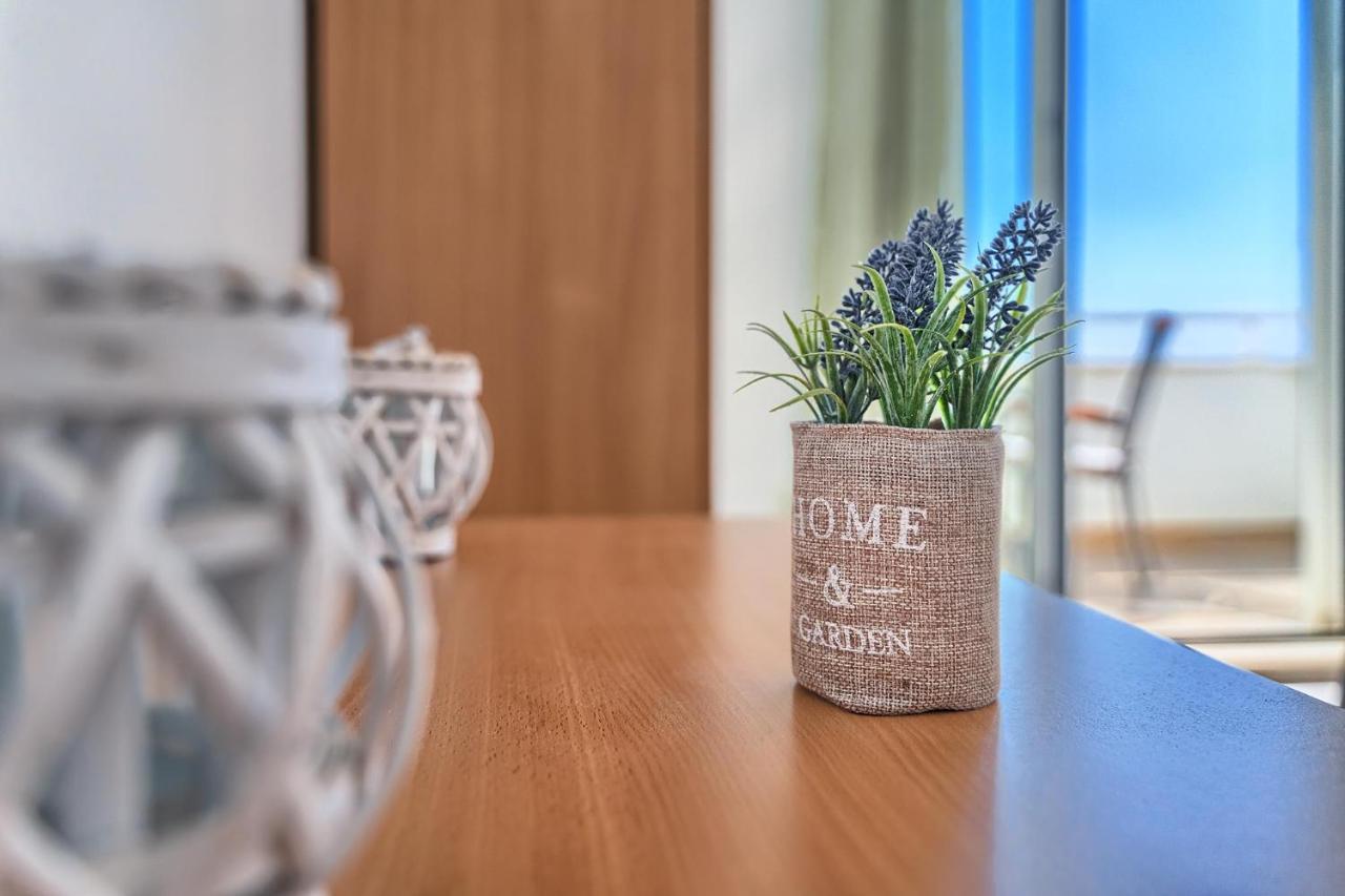 Apartments Irena Χβαρ Εξωτερικό φωτογραφία
