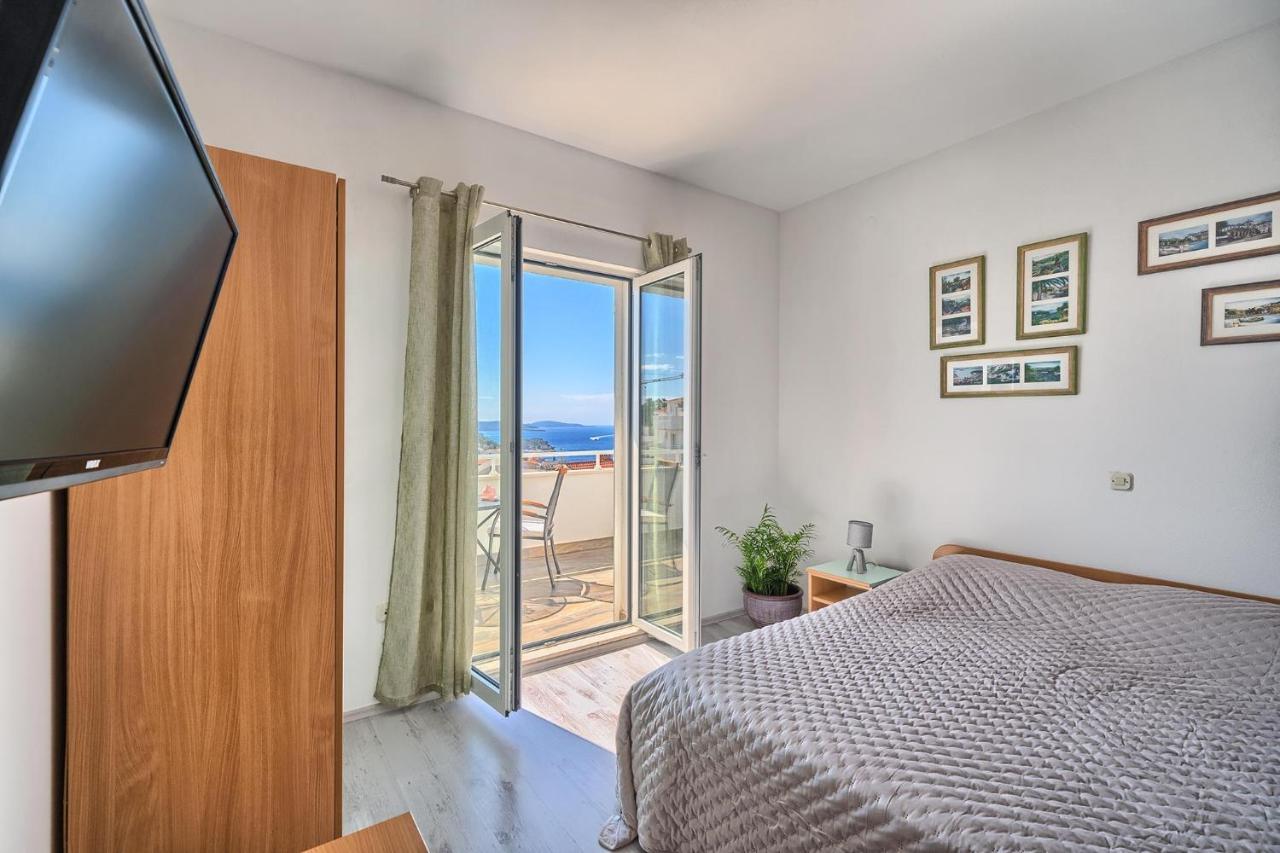 Apartments Irena Χβαρ Εξωτερικό φωτογραφία